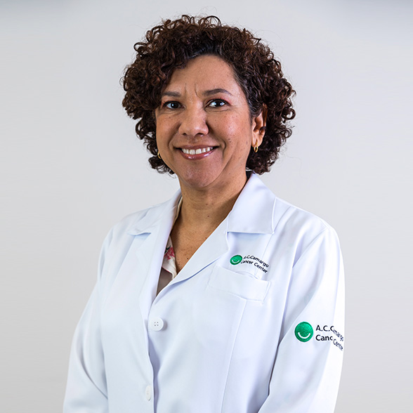 Dra. Cecilia Maria Lima da Costa, líder do Centro de Referência em Tumores Pediátricos
