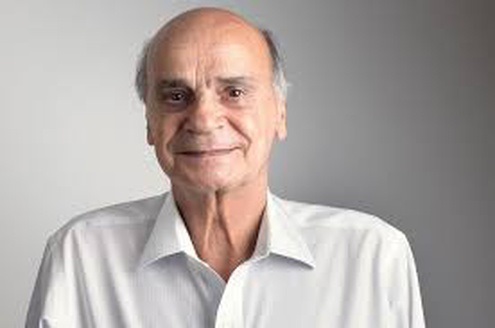 Drauzio Varella, careca, branco, sorri